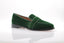 Mocassin Aquazzura Martin en velours vert pour femme
Chaussures plates élégantes vertes en velours Aquazzura
Vue latérale des mocassins Martin en velours vert
Mocassins pour femme Aquazzura Martin avec intérieur cuir
Détail du velours vert et de la finition cuir Aquazzura

