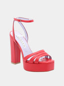Sandalen met plateauzool en bandjes - Rood