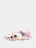 Gesloten kindersandalen met klittenbandsluiting - Metallic roze